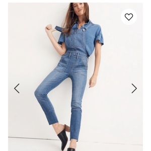 Madewell Skinny Overalls in Jansing Wash// size XL